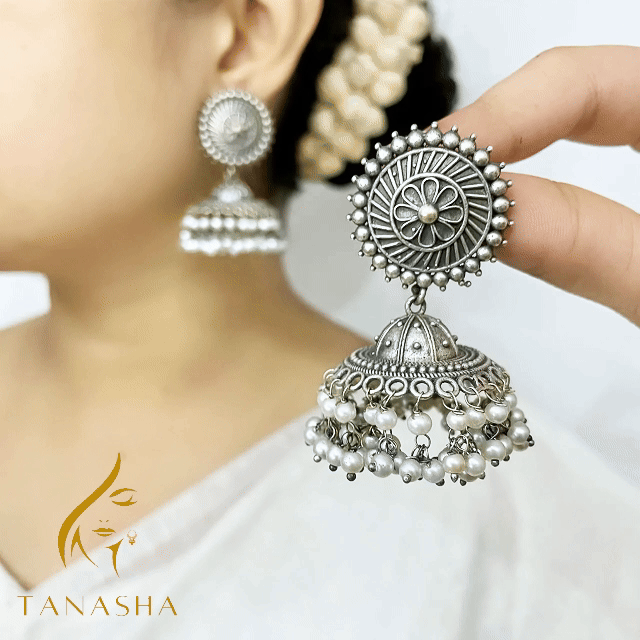 রূপসী ঝিলিক সিলভার ঝুমকা