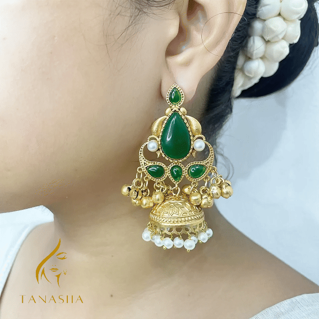 এমেরাল্ড নূপুর ঝুমকা