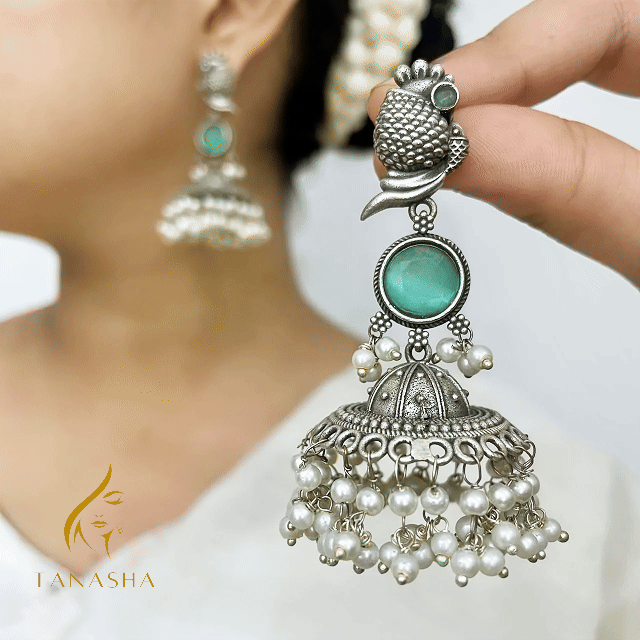 মীনাক্ষী ঝুমকা