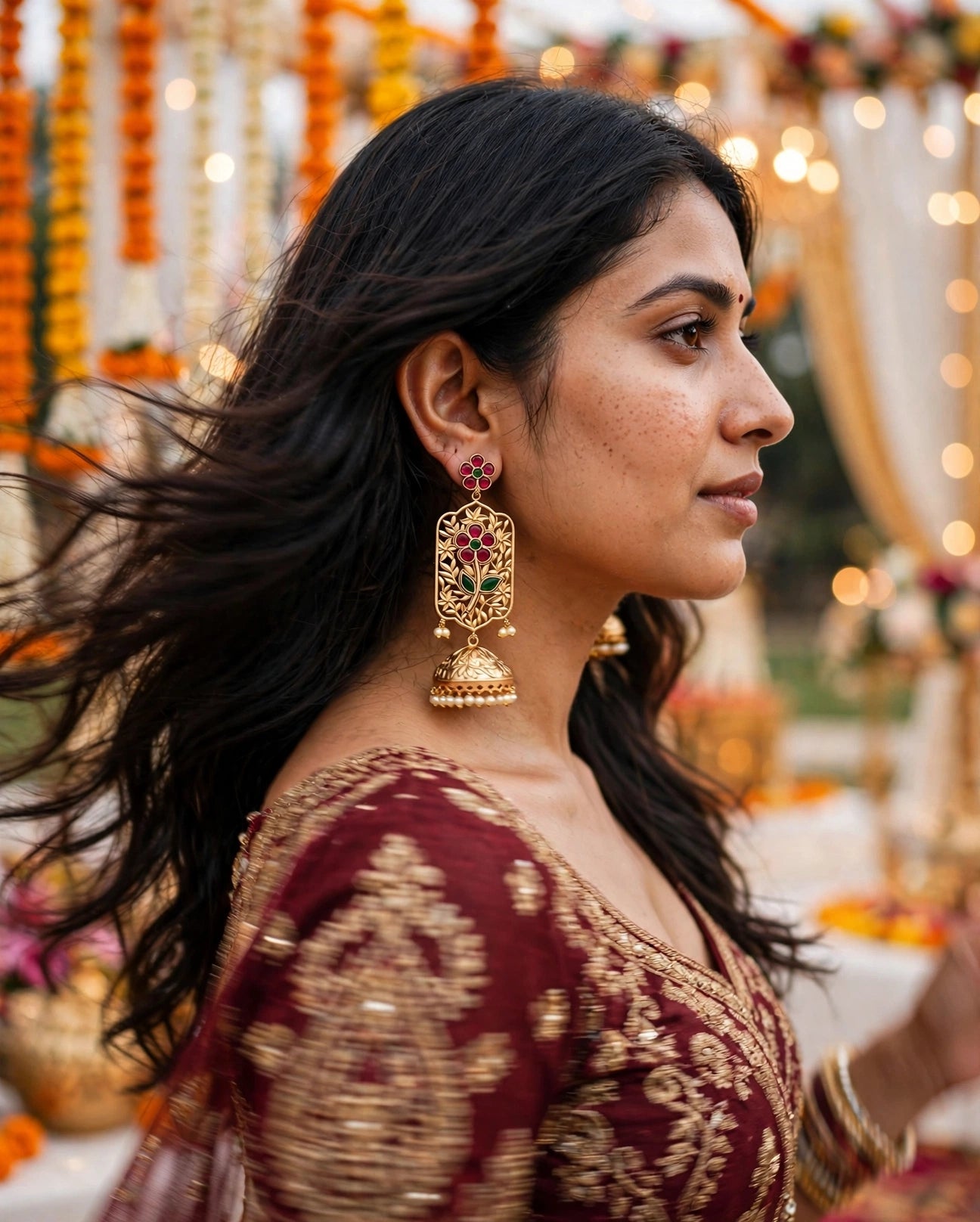 Jhankaar Gold Jhumki Earrings