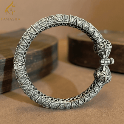 ইনায়া সিলভার গ্রেস ব্রেসলেট