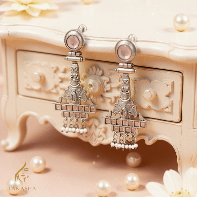 মোহিনী রূপালী ঝুমকা