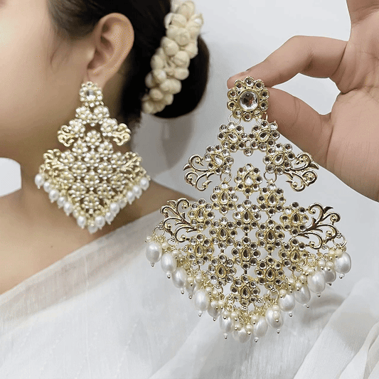 মহালতা প্রিয়া জুমকা