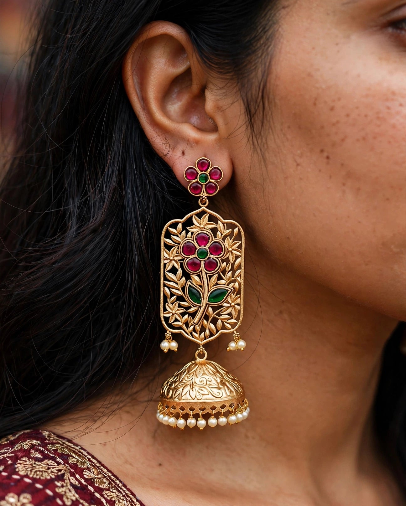 Jhankaar Gold Jhumki Earrings