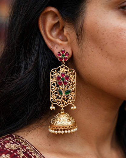 Jhankaar Gold Jhumki Earrings