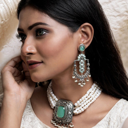 রূপসী চন্দ্রমল্লিকা ঝুমকা